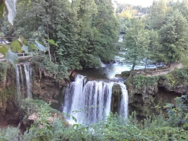 Apartman Drenovac Slunj Bagian luar foto