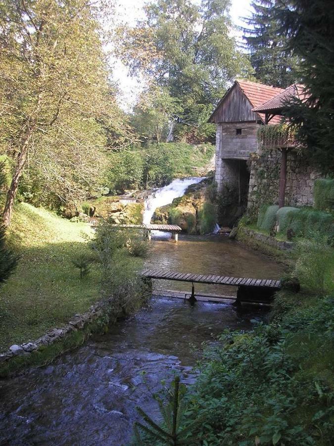 Apartman Drenovac Slunj Bagian luar foto